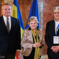 Ciucă, Boloș și comisarul european - Foto: Facebook