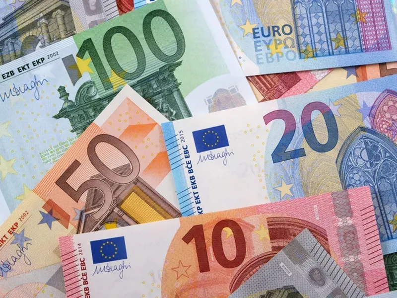De ce România nu a reușit să încaseze decât 30% din cele 28.500.000.000 € din PNRR? Explică BNR - Foto: Freepik (fotografie cu caracter ilustrativ)