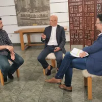 Sabin Orcan, în dialog cu Mădălin Hodor și Mihai Demetriade