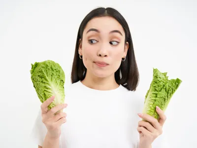 Ai căzut și te doare? Pune asta pe piele - e verde, banală și face minuni. O găsești la orice piață - Foto: Freepik (Imagine cu rol ilustrativ)