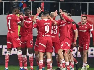 Fotbalistul pe care Dinamo încearcă să îl convingă să semneze. Kopic: 'Clubul a început negocierile'