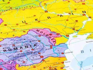 Trump ia în calcul trimiterea unei „armate private” americane în Ucraina. Ce rol ar avea România în planul de pace
