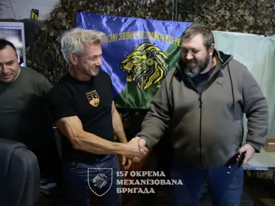 Actorul american Sean Penn, în apropierea liniei frontului din Ucraina - Foto: Profimedia Images