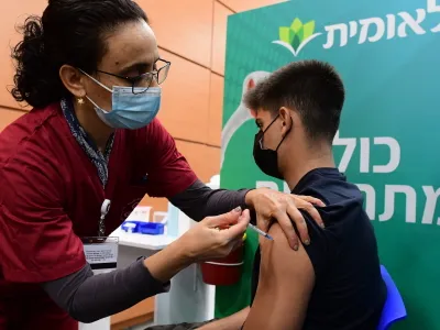 Israel a trecut la vaccinarea copiilor / The Times of Israel