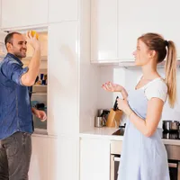 Ce să faci cu mâncarea din frigider și congelator în cazul unei pene de curent. Cum o menți rece? - Foto: Freepik (imagine cu rol ilustrativ)