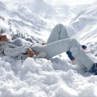 Cum îți alegi corect clăparii de schi? Ce este „Flex”-ul și de ce nu trebuie să se miște călcâiul? - Foto: Profimedia Images - Rol ilustrativ