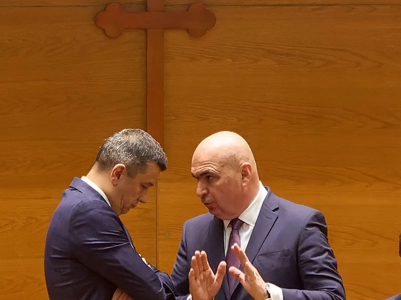 Ilie Bolojan și Sorin Grindeanu - Foto: Profimedia images