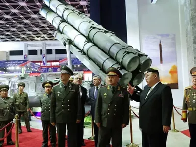 Kim Jong-un își echipează Marina cu arme nucleare și înarmează Rusia cu muniție de artilerie - Foto: Yonhap (imagine cu caracter ilustrativ)