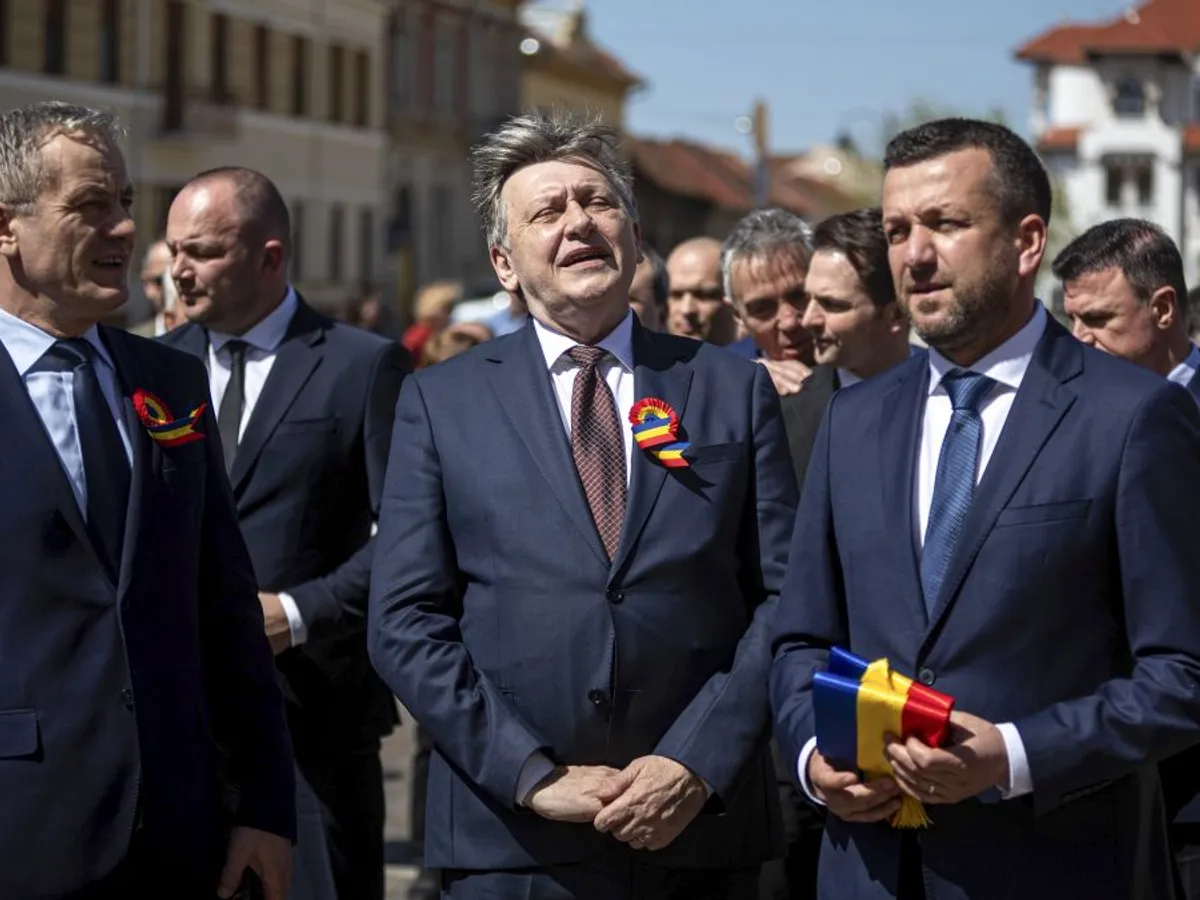 Ceremonii, la Oradea, desfăşurate în prezenţa lui Crin Antonescu - Foto: INQUAM PHOTOS/Virgil Simionescu