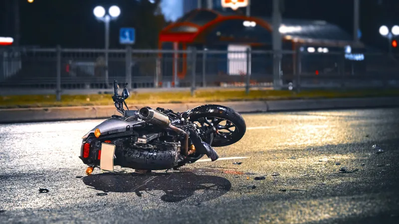 Un motociclist a ajuns la spital după ce a fost lovit cu mașina de un ucrainean beat. Ce a urmat? - Foto: Arhiva / imagine cu rol ilustrativ