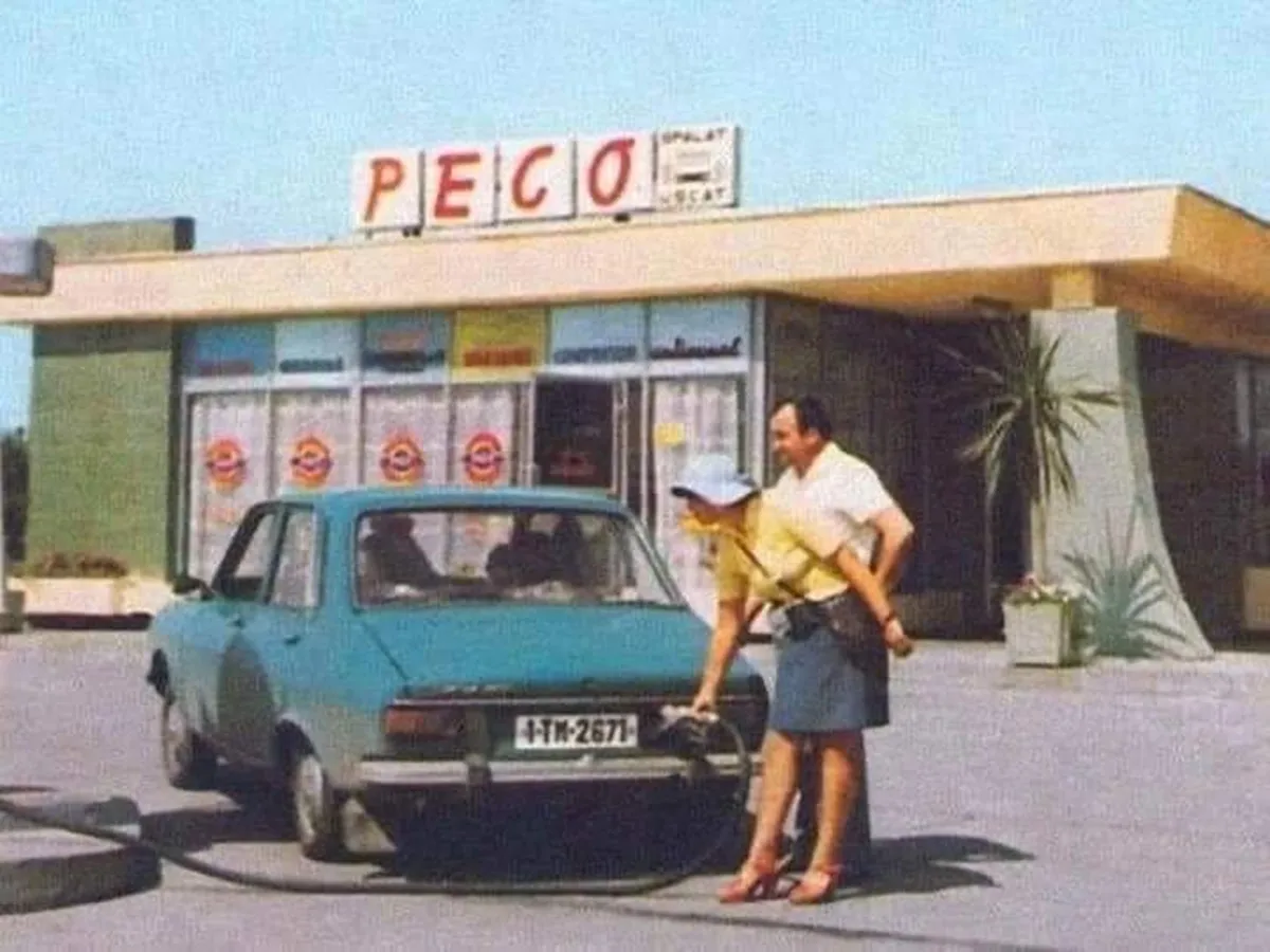 FOTO-document, pentru tinerii născuți după 1989: Ce bine se trăia în comunism în România - Foto: Facebook / File de istorie