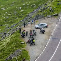 Amendă pentru un om cu un copil în brațe, pe Transfăgărășan. Cu ce a greșit? Situația a degenerat - Foto: Profimedia(imagine cu rol ilustrativ)