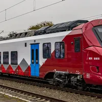 Noul tren inaugurat ieri a fost din funcțiuni din motive tehnice. Trebuia să plece spre Brașov Facebook/ Ramele electrice Alstom Coradia Stream în România