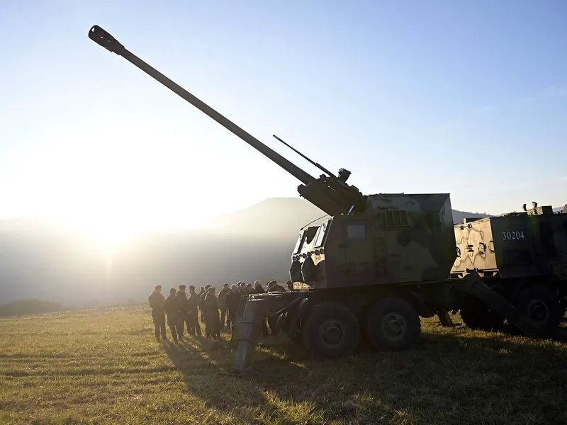 Serbia este "în pragul unui conflict armat" cu Kosovo. Trupele militare sunt în stare de alertă - FOTO: Profimedia