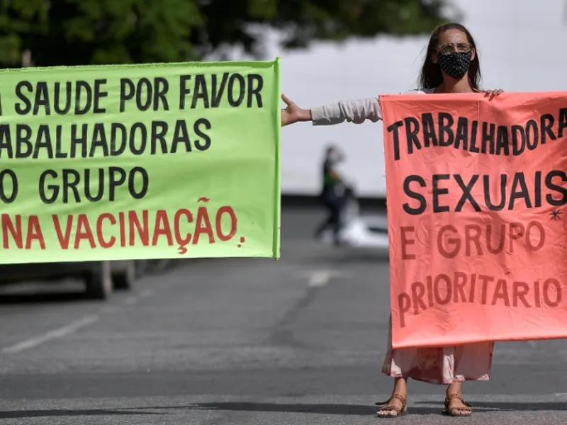 Sute de protituate din Brazilia, în grevă. Cer prioritate la vaccinare:„Suntem în prima linie”. / Foto: istoe.com.br