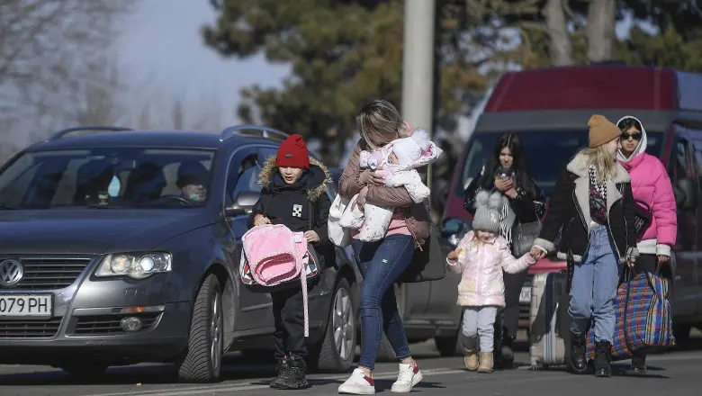 Război în Ucraina: Peste 18.500 de cetăţeni ucraineni au intrat sâmbătă în România. / Foto: digi24.ro