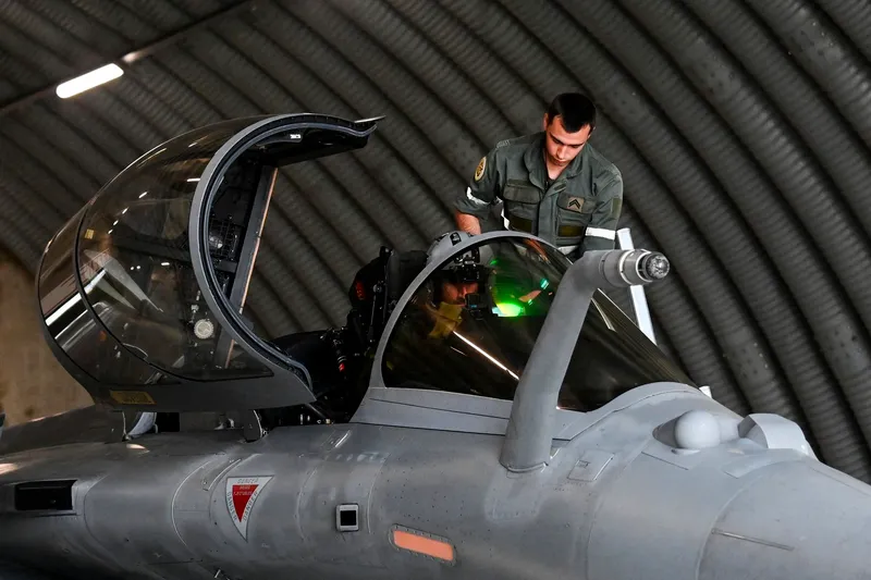 Avioane franceze Rafale și F 16 belgiene operează deasupra Mării Negre - Foto: Profimedia Images (imagine cu rol ilustrativ)