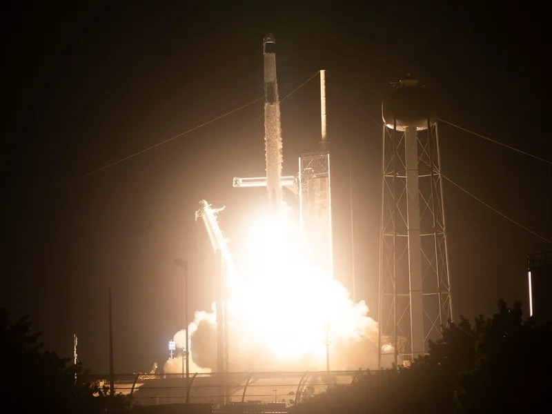 Racheta SpaceX Falcon 9 este lansată în cadrul misiunii SpaceX Crew-7 a NASA către Stația Spațială Internațională - Foto: Profimedia Images