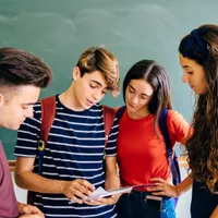 O femeie a vrut să-și retragă copilul de la liceu pe motiv că acestuia nu-i place școala - Foto: Edupedu