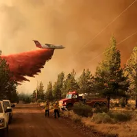 Flăcările au cuprins zone extinse din Oregon. FOTO: Facebook
