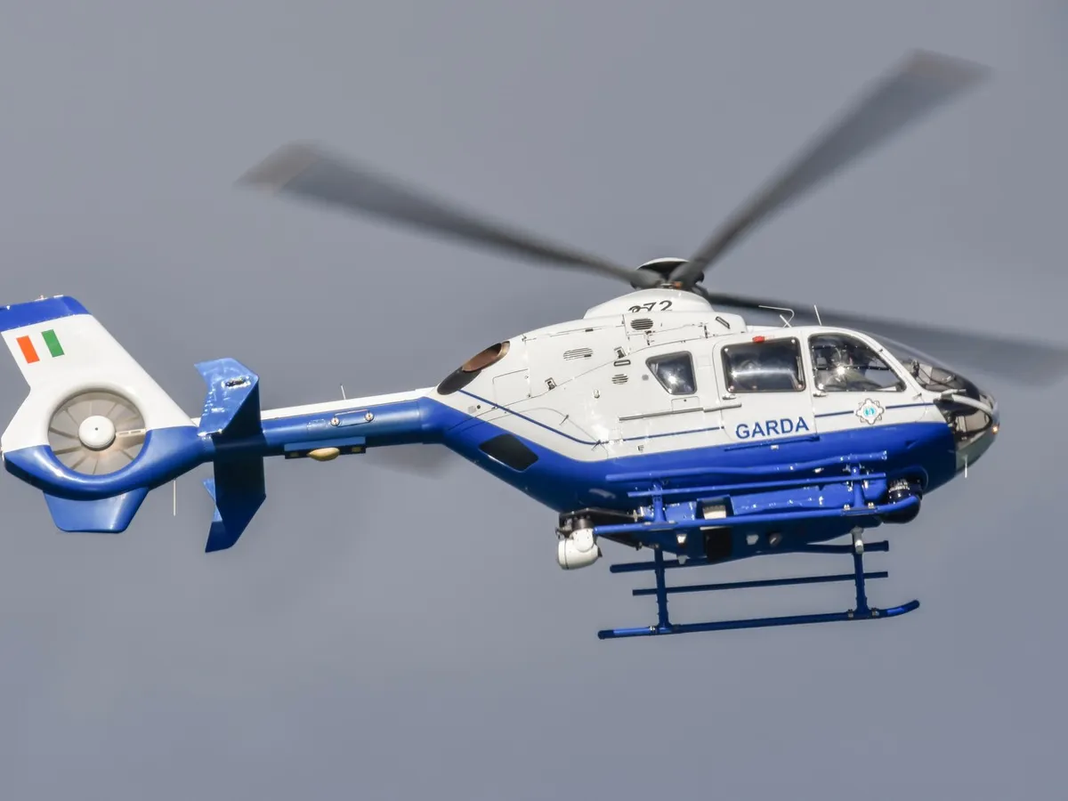 Eurocopter EC-135 aparținând forței de poliție irlandeze Garda Siochana - Foto: Profimedia Images