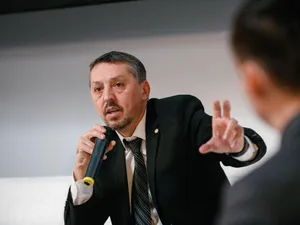 Ministrul Educației cere profesorilor să nu blocheze noul an școlar: „Sunt măsuri de criză” - Foto: Facebook