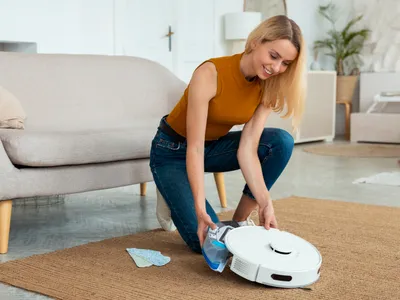 Ce nu ai voie să faci în Joia Mare. Preoții explică dacă te poți spăla, tunde sau lucra în grădină și în casă - Foto: Freepik (Imagine cu rol ilustrativ)