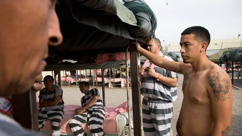 Rusia, care a trimis ucigași în serie în Ucraina, acuză SUA că trimite deținuți mexicani la război - Foto: Profimedia images