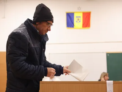 Crin Antonescu, Nicușor Dan, Lasconi, Funeriu, George Simion - Ce averi au candidații? - Foto: INUQUAM PHOTOS / Călin George