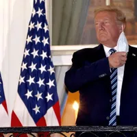 Un studiu consideră politicile lui Trump responsabile de înalta mortalitate provocată de pandemie/FOTO: Getty