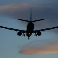 Panică după ce motorul unui avion a luat foc chiar după ce a decolat. Care e cauza? - Foto: Arhiva