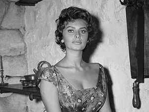 Rivala de o viaţă Sophia Loren este tulburată şi întristată de moartea Ginei Lollobrigida - Foto: Wikipedia, ETH Bibliothek Zürich