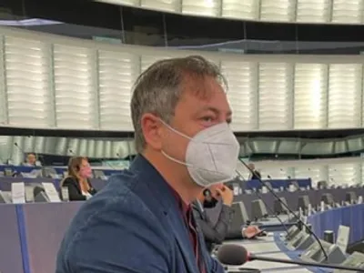 Europarlamentarul Motreanu, preocupat de soarta șoferilor de TIR din Franța/FOTO: Facebook/Dan Motreanu