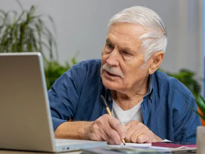 Pensionar primește veste rea despre pensie de la instanță - Foto: Freepik