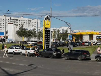 „Să se ducă toți naibii cu ideile și ambițiile lor mărețe”. Panică în Rusia din cauza penuriei de benzină, a dronelor și a zvonurilor de mobilizare