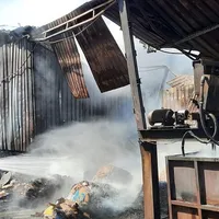 Incendiu la un depozit din Craiova- Foto: News.ro