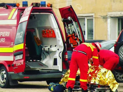 Interventia SMURD pentru transportarea unei victime la spital - Foto: SMURD (cu rol ilustrativ)