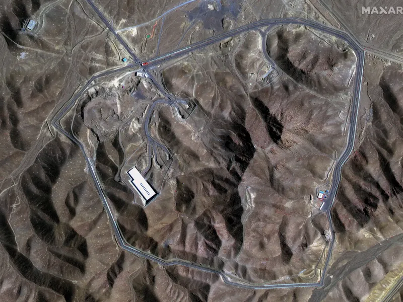 Situl nuclear Fordow, văzut din satelit - Foto: Profimedia Images