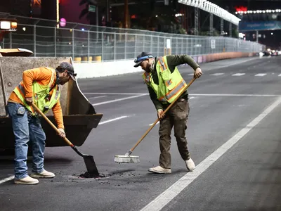 Antrenamentele pentru cursa de F1 din Las Vegas, oprite. Cauza, incredibilă: un capac de canal - Foto: Profimedia Images