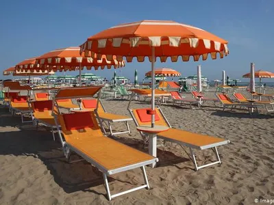 Plajă la Marea Adriatică în zona Rimini, pe timp de pandemie