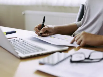 Casa de Pensii a lansat o nouă platformă online. Ce pot rezolva pensionarii și angajații de acasă, fără să meargă la ghișeu