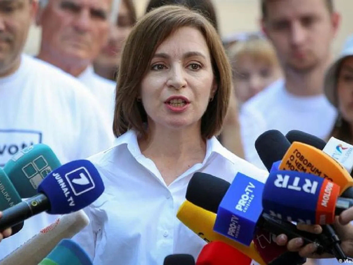 Maia Sandu a venit în România cu o cursă de linie