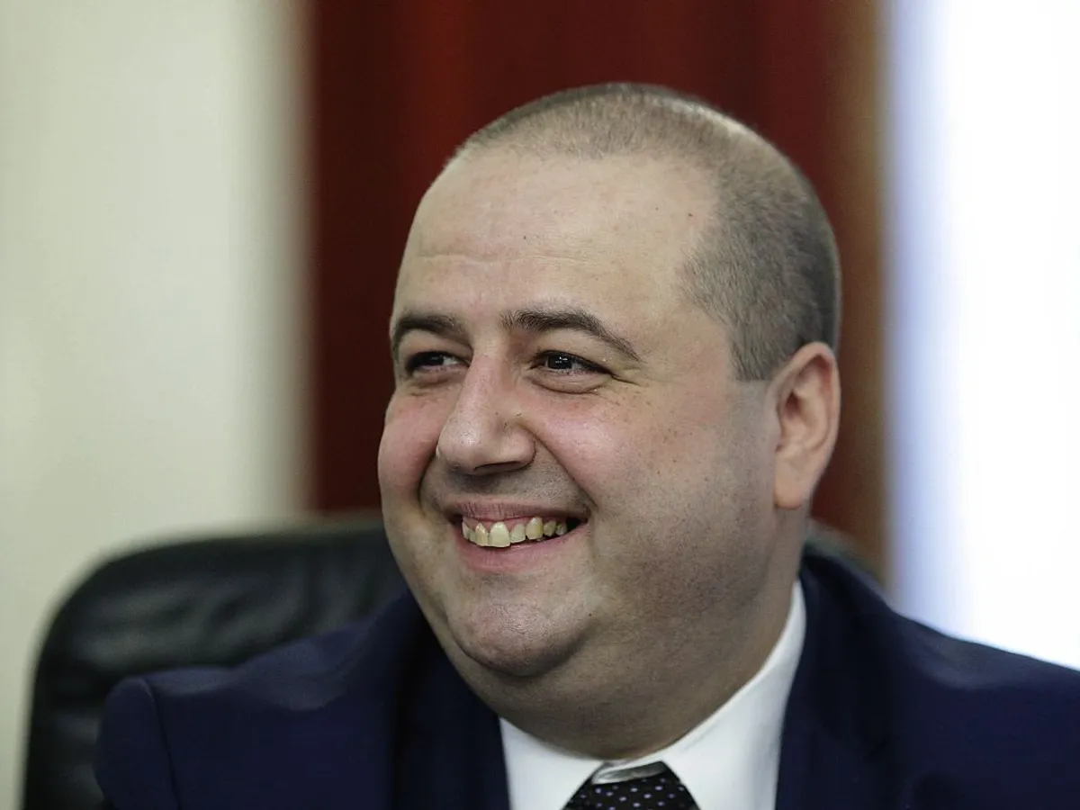 Judecătorul CCR Mihai Busuioc rămâne în funcţie. CAB respinge o cerere de anulare a numirii