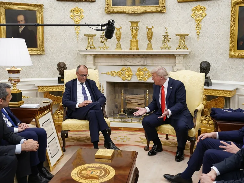 Trump îl atacă pe Merz cu „istoria neagră a Germaniei”  în ziua comemorării Debarcării din Normandia - Foto: Profimedia images