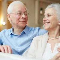 Cum pot rămâne pensionarii cu o pensie mai mică? Alegerea greșită care le poate lua sute lei - Foto: Freepik (Imagine cu rol ilustrativ)