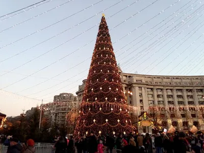 Târgul de Crăciun din București se redeschide. Nicușor Dan: „Nu ne va costa nimic”/FOTO: argaga