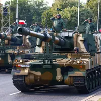 VIDEO România își ia obuziere de 1.000.000.000$. Au 1.000 de cai putere și a speriat Estul Europei - Foto: Profimedia Images