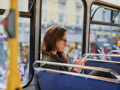 Arad: Transport public la doar 1 leu pe zi, propunere pentru reducerea traficului și poluării - Foto: Freepik (Imagine cu rol ilustrativ)