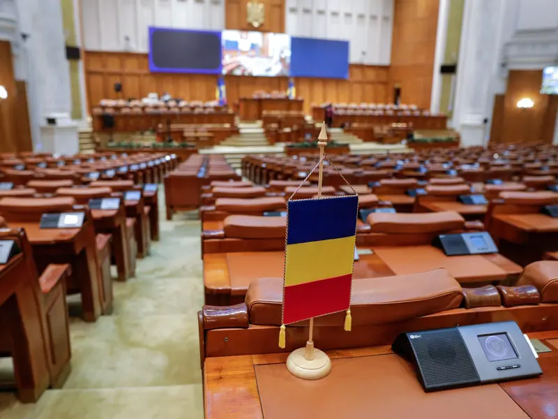 Cât poate câștiga un consultant sau un șofer angajat la birourile parlamentare? Este trecut în lege Foto: Profimedia Images (fotografie cu caracter lustrativ