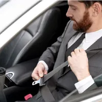Un șofer a dat 300 € mită unui polițist că sa îl scape de un dosar pena - Foto: Freepik.com (rol ilustrativ)